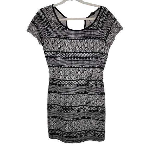 Interi Geometric Cutout Short Sleeve Dress Tan Black Size XL - Picture 1 of 9